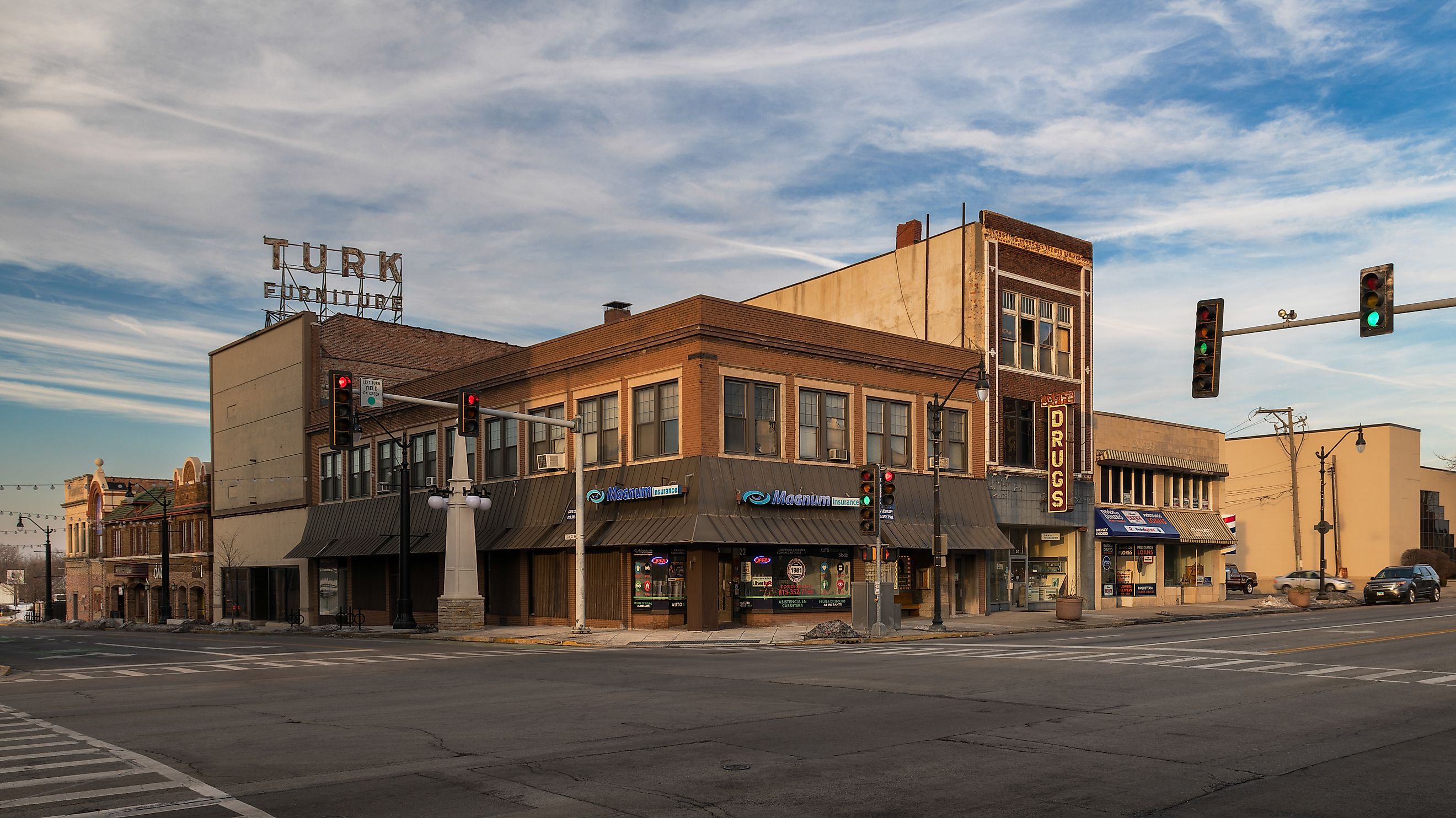 Downtown buildings along Schuyler Avenue in Kankakee, Illinois. Editorial credit: Nagel Photography / Shutterstock.com