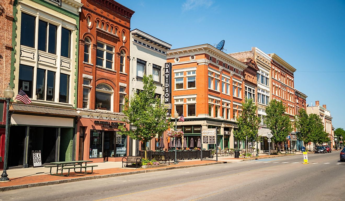 Shops in Cazenovia, New York. Image credit Ryan J Long via Shutterstock.