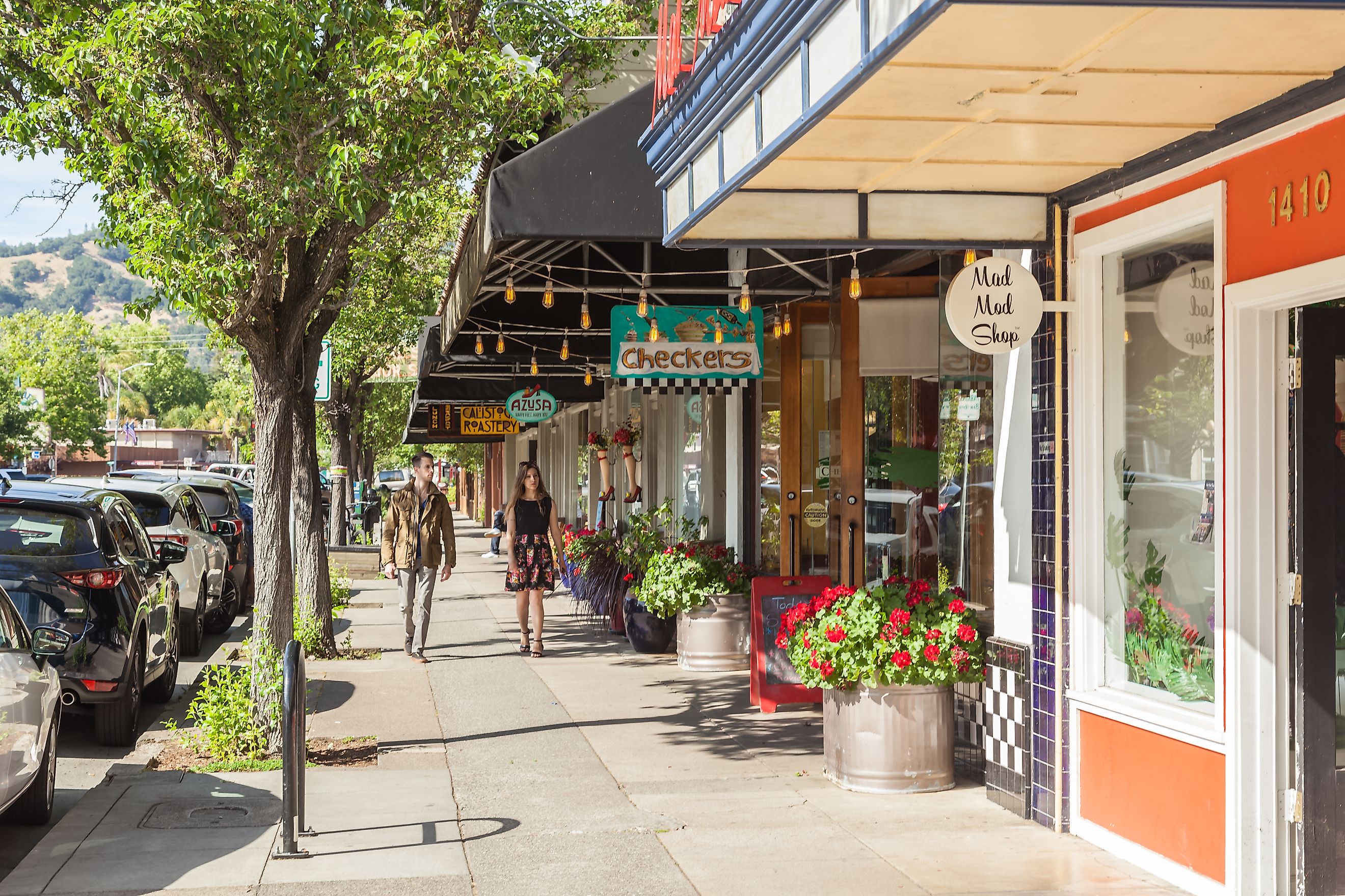 Buildings on the streets of Historic Calistoga, California. Image credit Dragan Jovanovic via Shutterstock.com