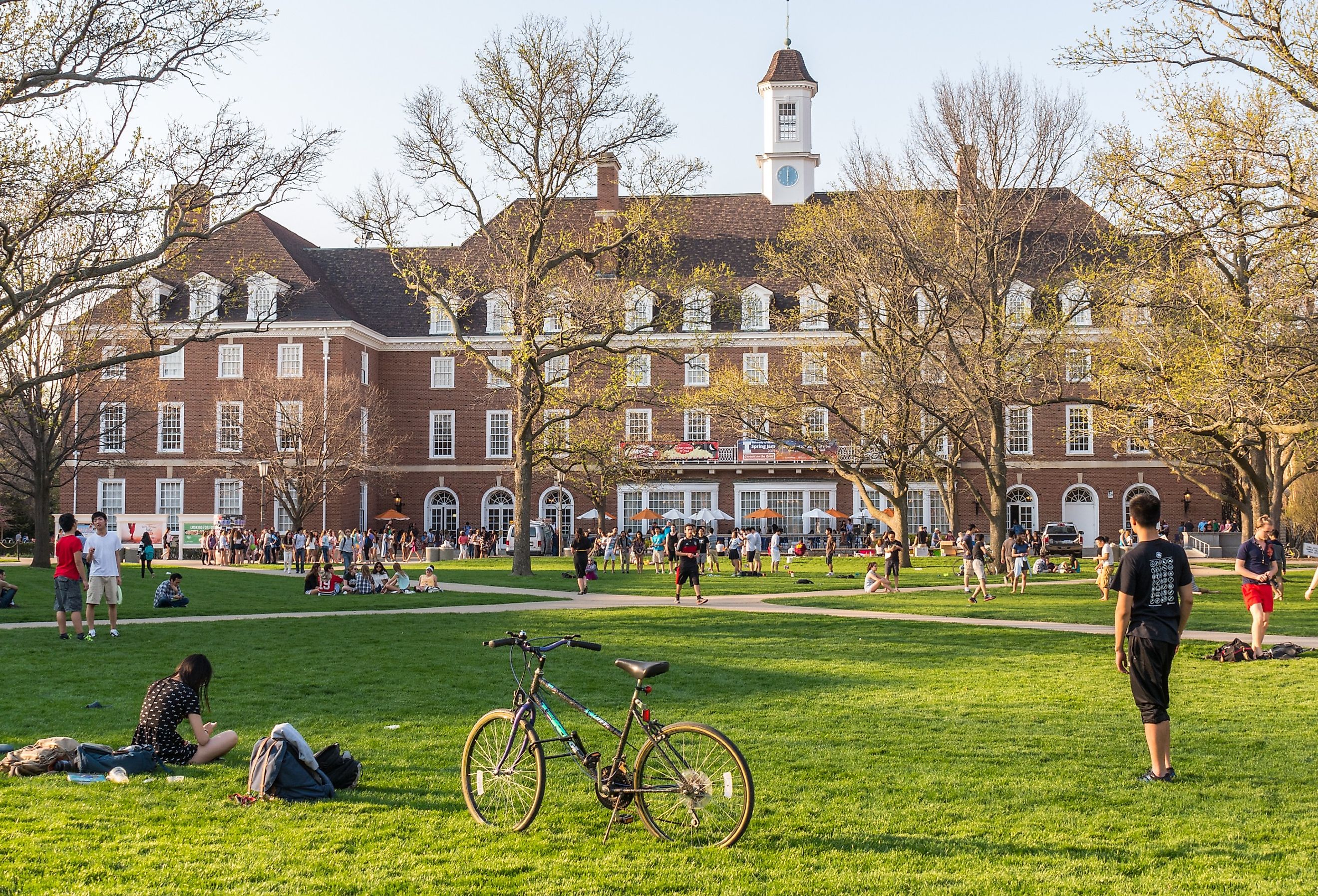 Bicycle on the Quad lawn of University of Illinois college campus in Urbana Champaign. Image credit Leigh Trail via Shutterstock