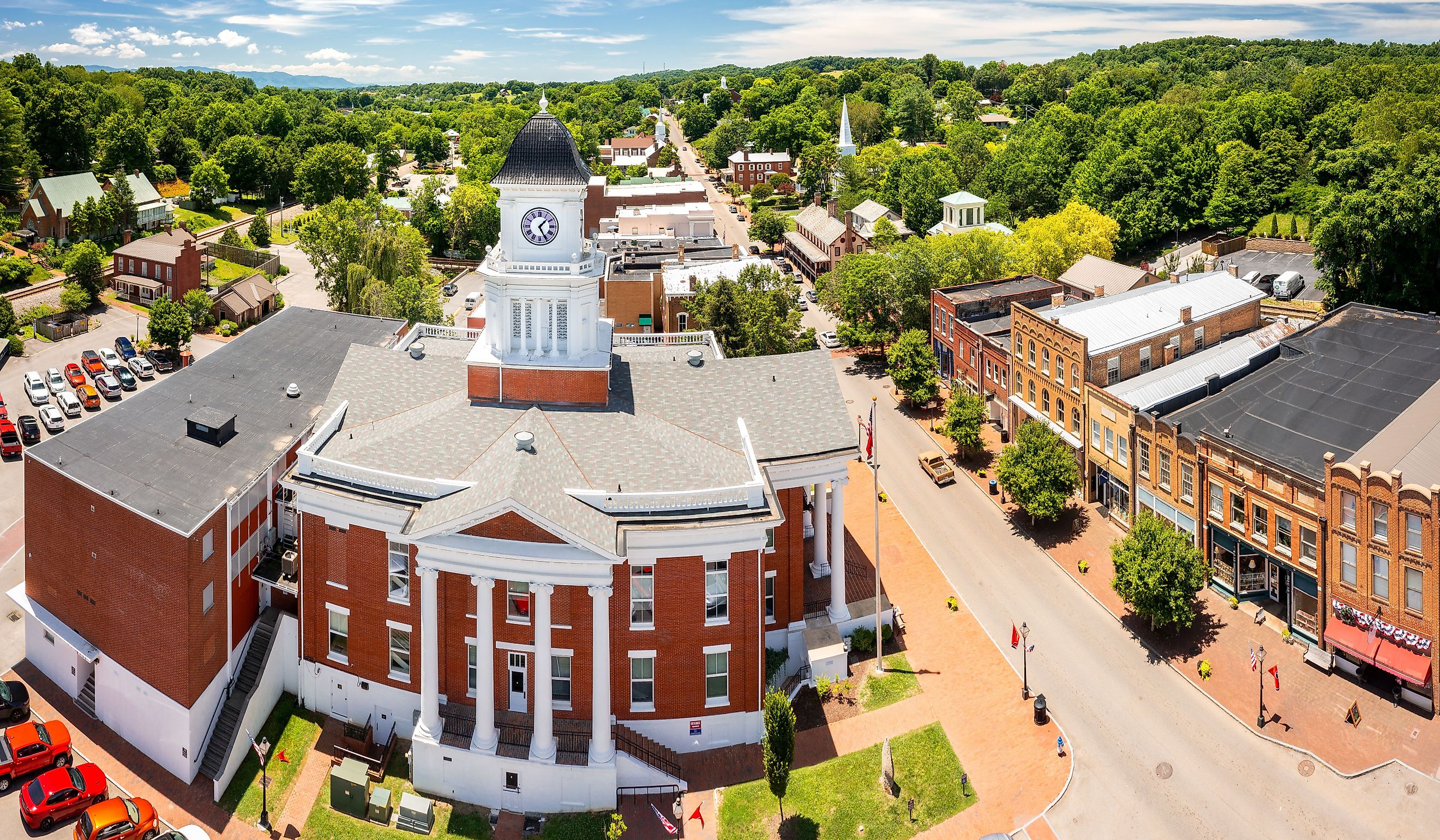 Aerial view of Tennessee's oldest town, Jonesborough and its historic courthouse.