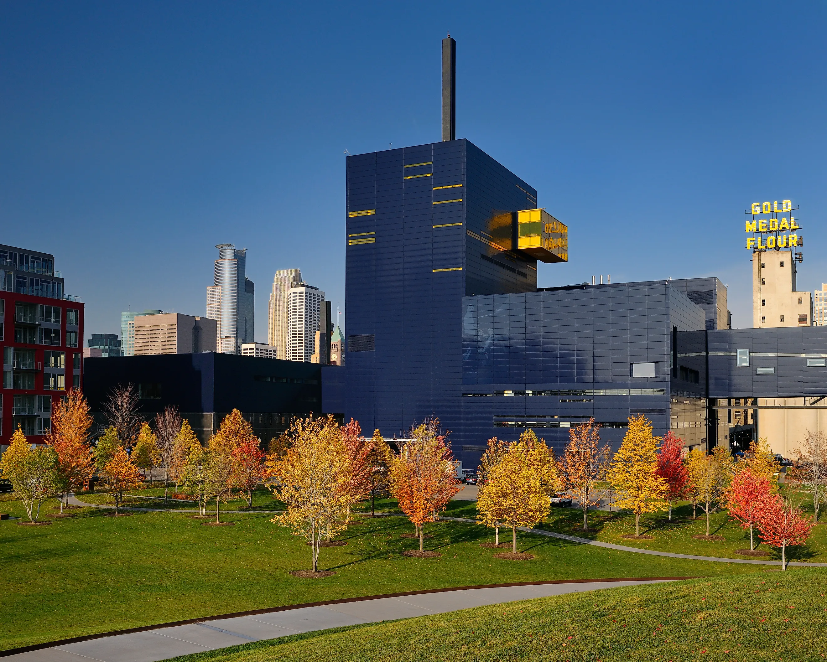 Colorful maple trees at the Guthrie Theater in Minneapolis. (Editorial credit: Reimar / Shutterstock.com)