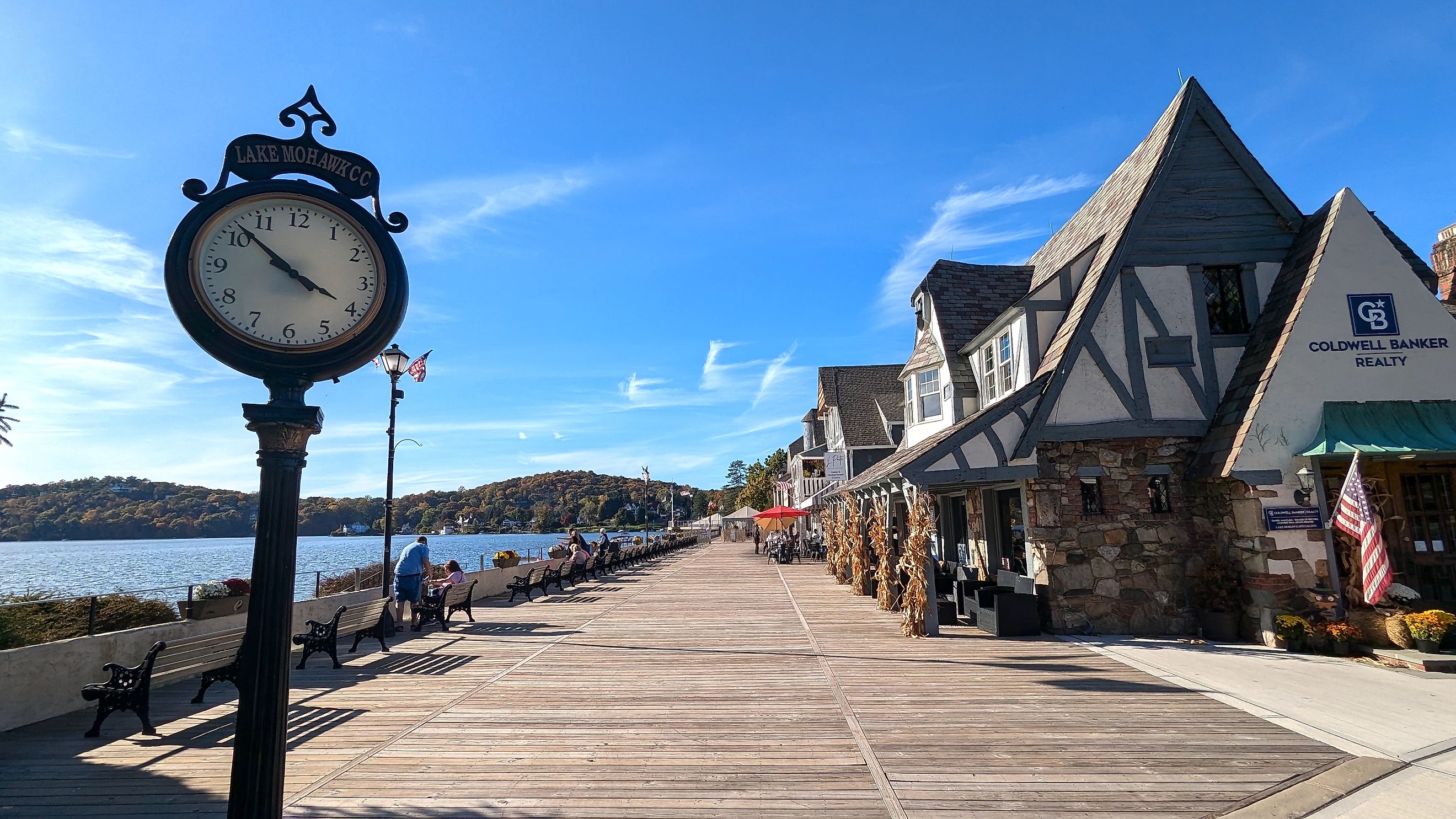 The Lake Mohawk Boardwalk in Sparta, New Jersey. Editorial credit: quiggyt4 / Shutterstock.com.