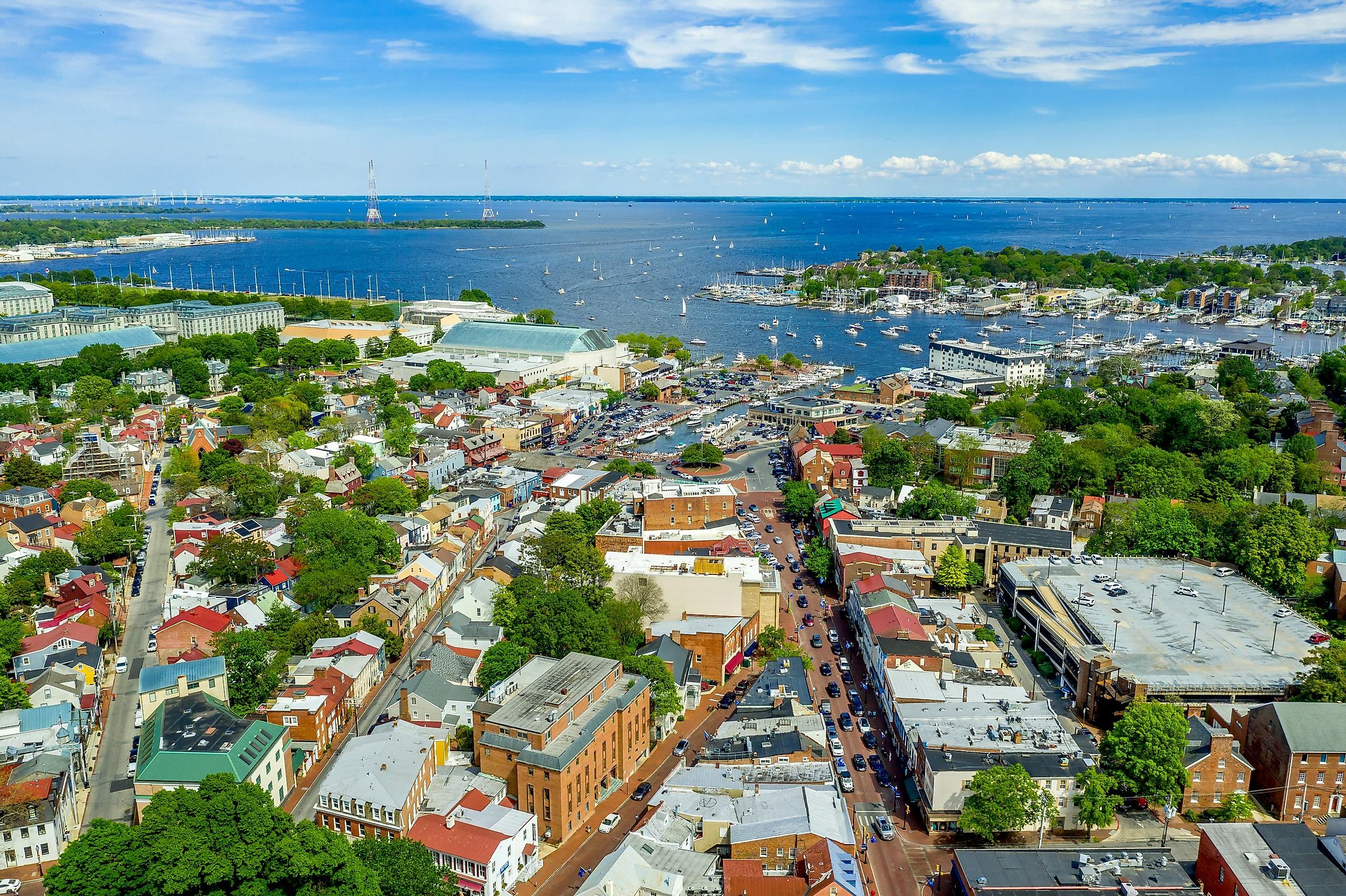 The beautiful city of Annapolis in summer.