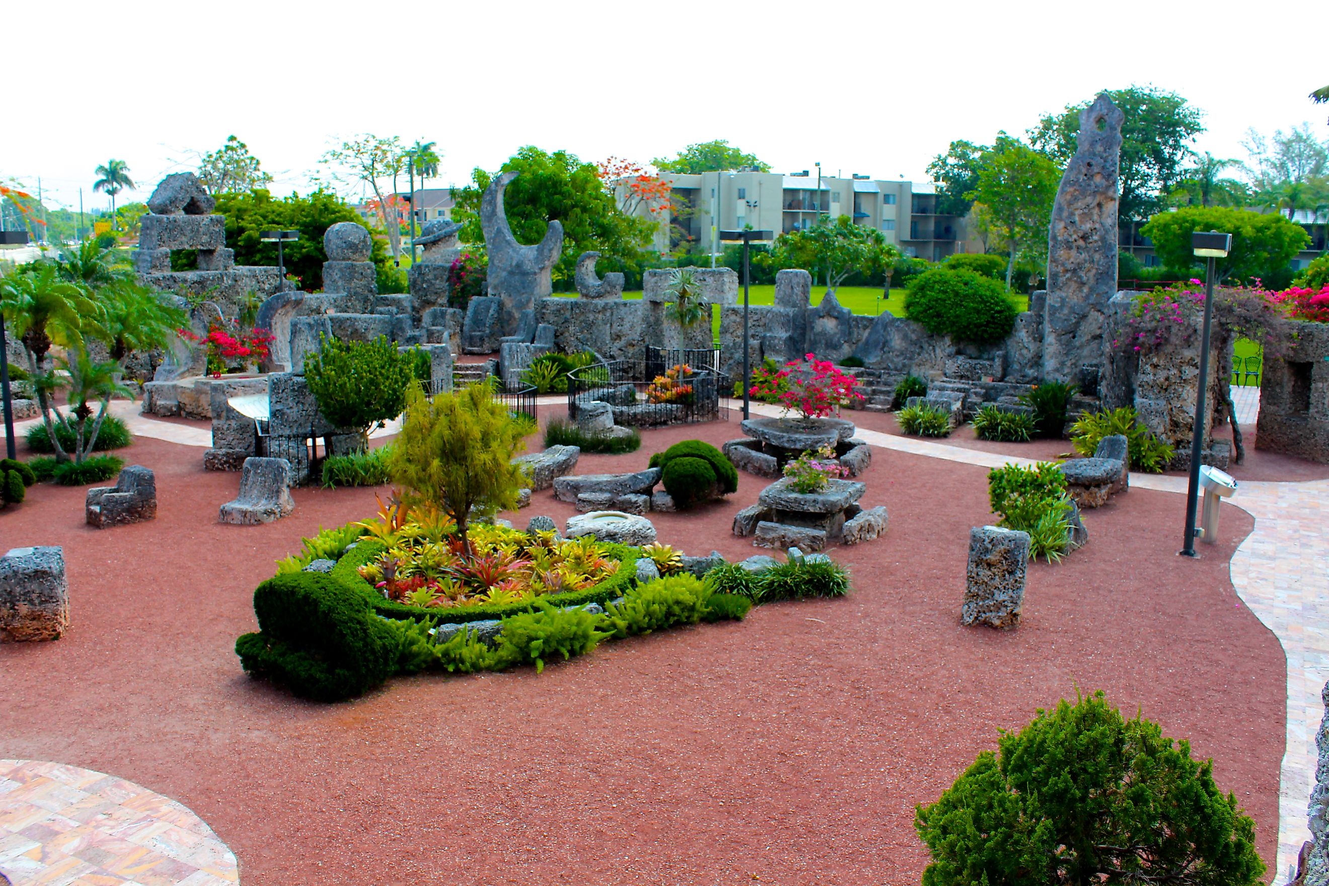 The Coral Castle in Homestead, FL. Built by Edward Leedskalnin in 1923 to 1951. Editorial credit: Pennington.beau via Wikimedia Commons