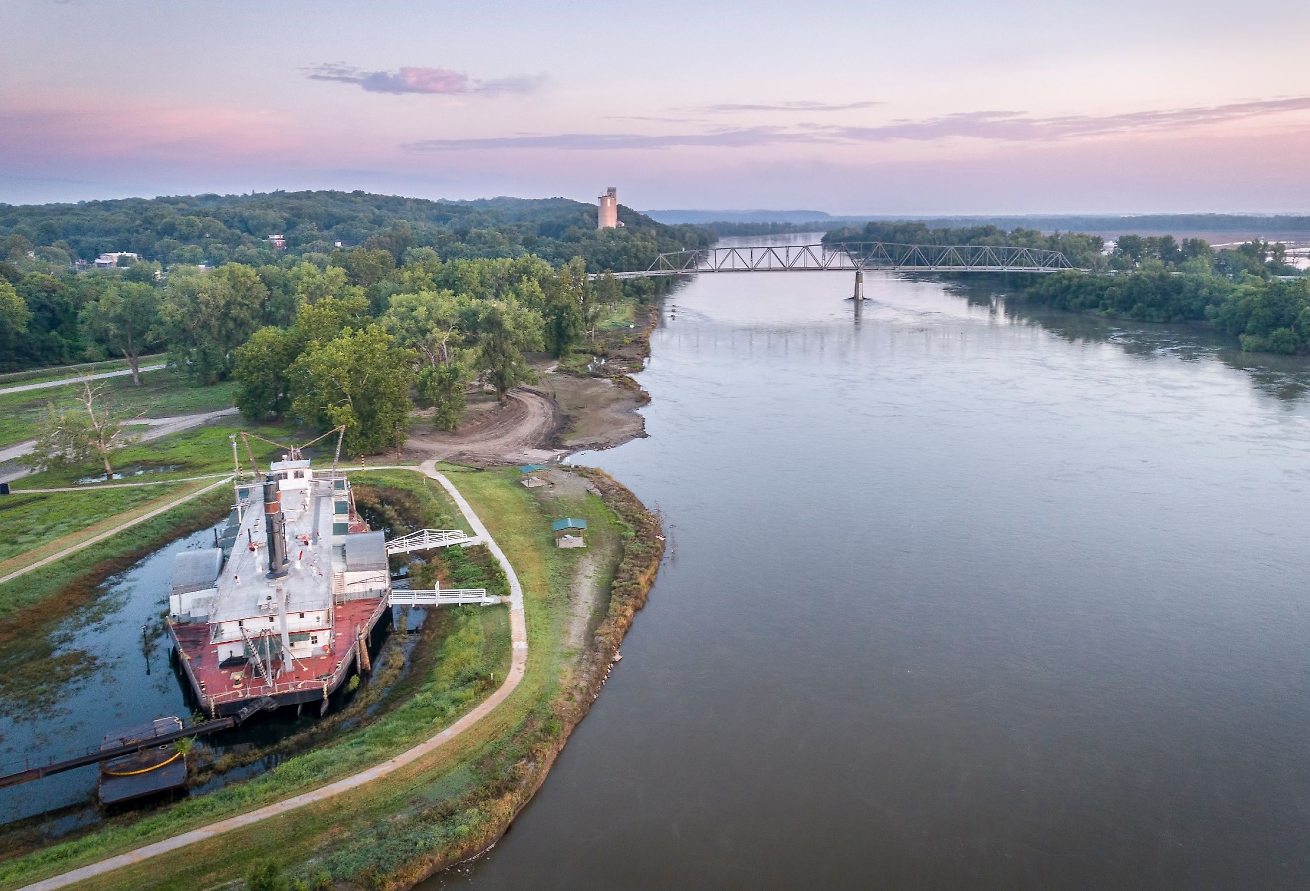 Dawn over the Missouri River at Brownville, Nebraska.