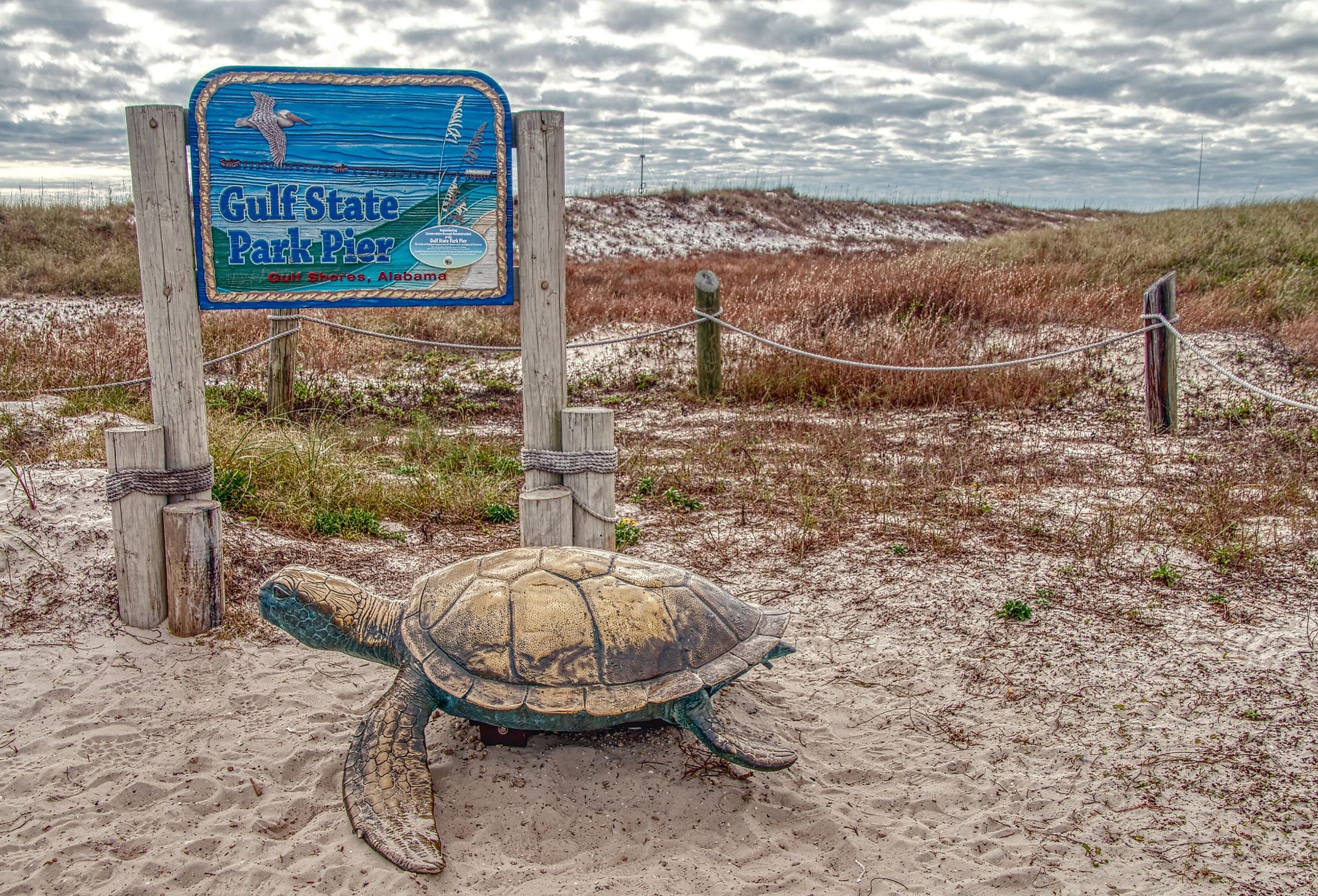 Gulf Shore State Park is in Alabama on the Gulf of Mexico. Image credit Jacob Boomsma via Shutterstock