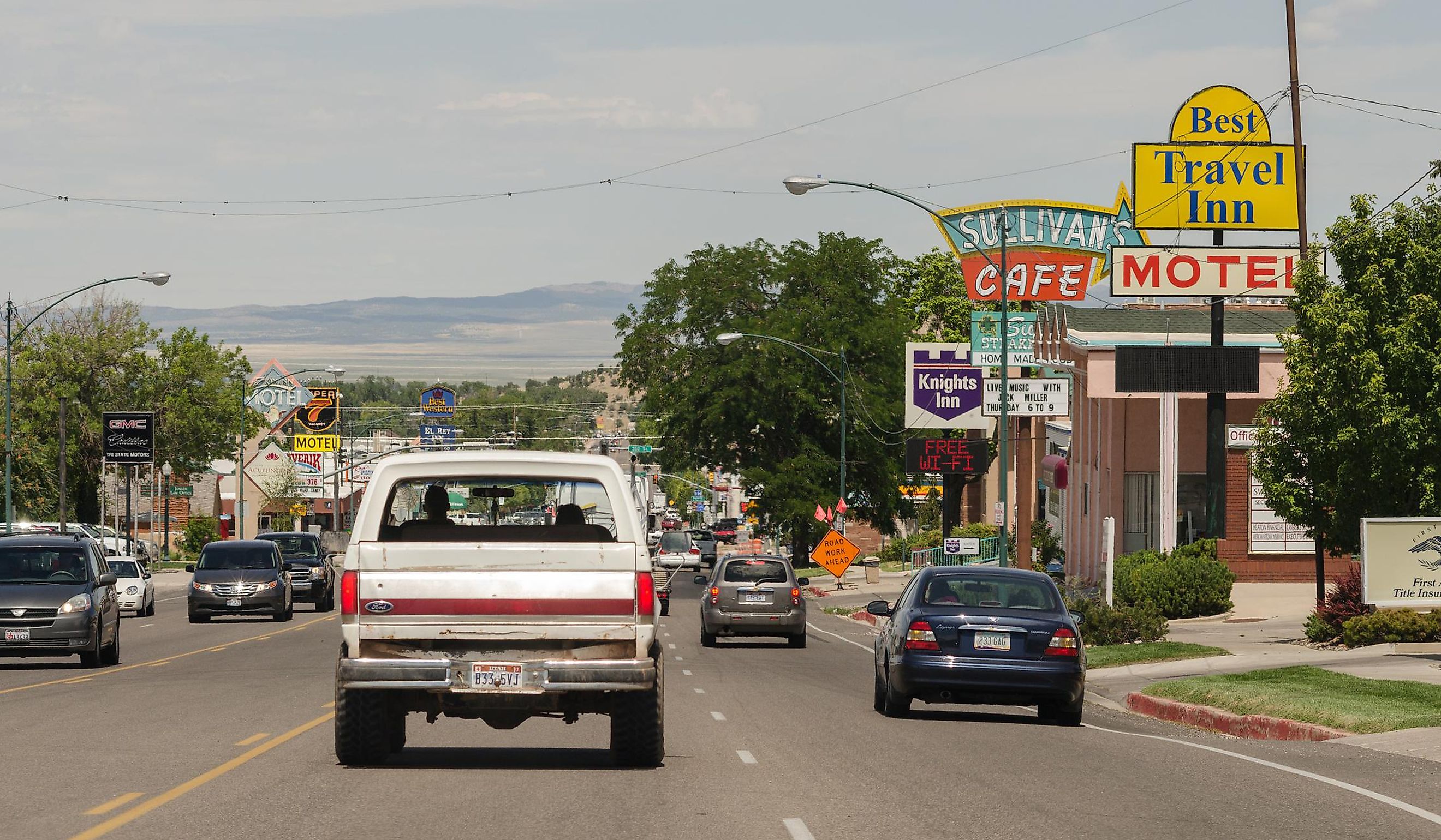 Main Street in Cedar City, Utah. Image credit: DXR, via Wikimedia Commons.