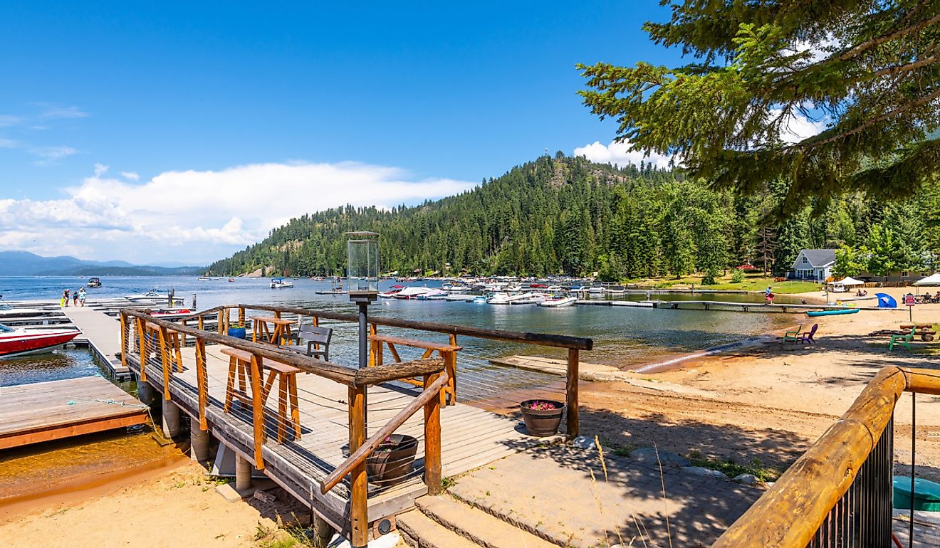 Cavanaugh Bay on Priest Lake. Image credit Kirk Fisher via Shutterstock