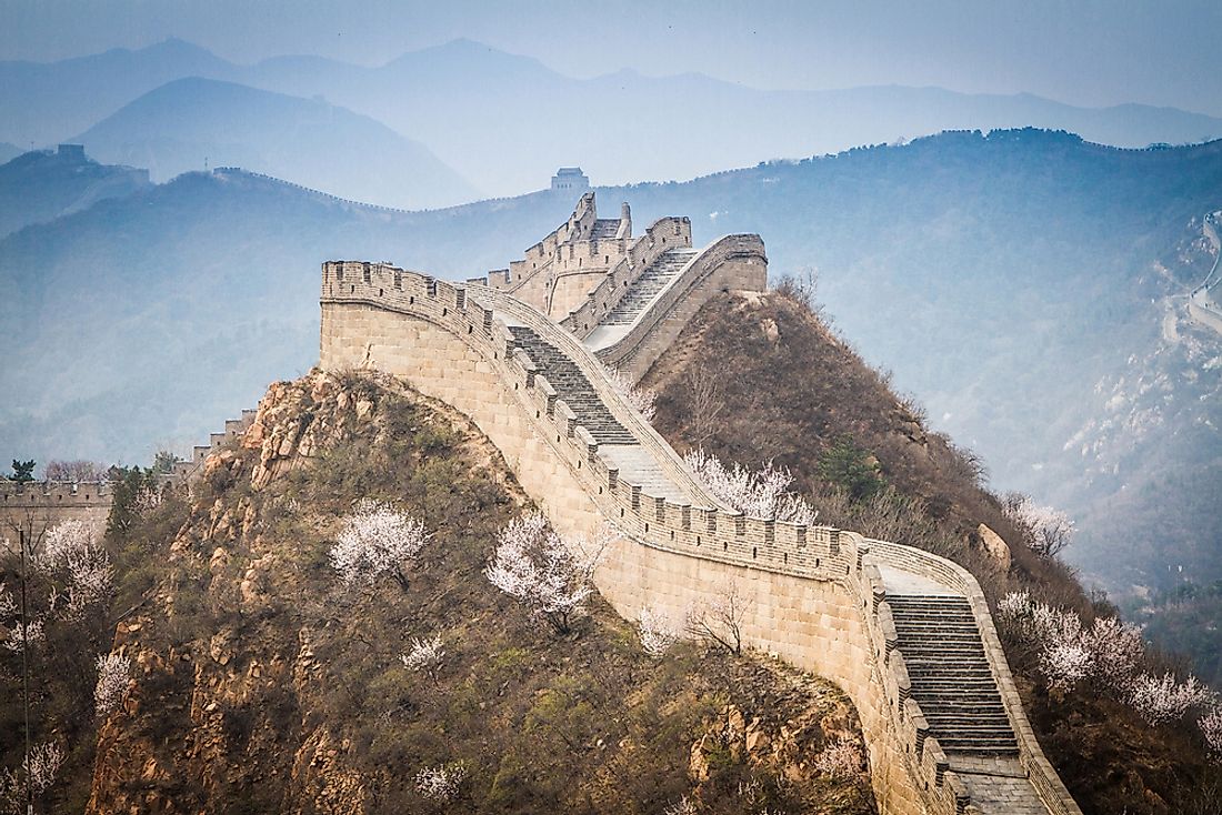 Best Tourist Attractions Along The Great Wall Of China Worldatlas My 