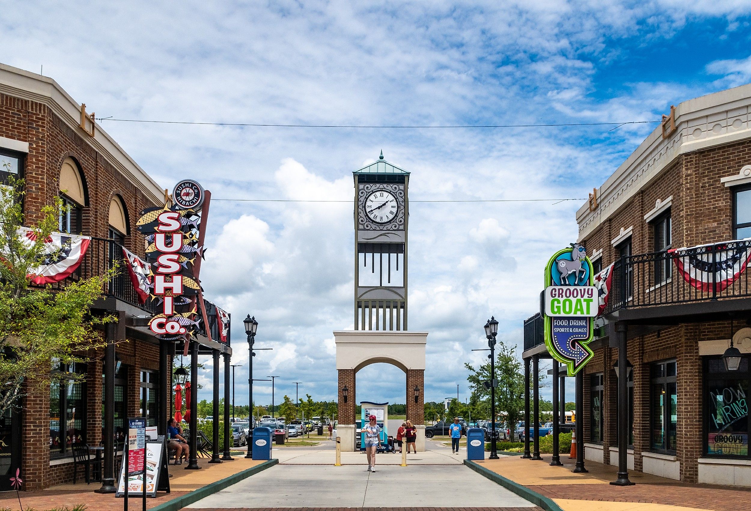 Tourist plaza with a clock tower, Foley, Alabama. Image credit BobNoah via Shutterstock