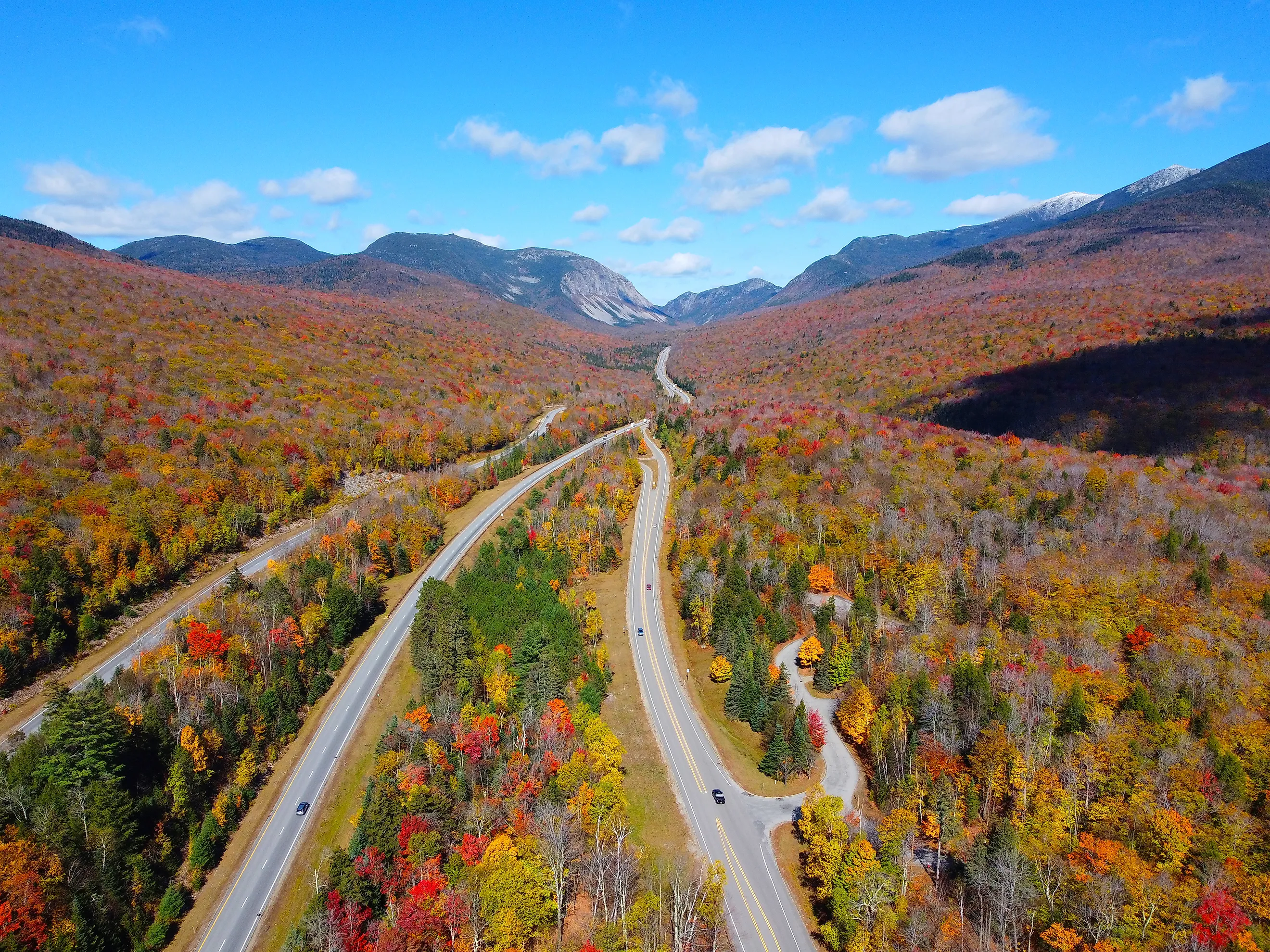 Interstate Highway I-93 across Franconia Notch between Cannon Mountain and Mount Lafayette