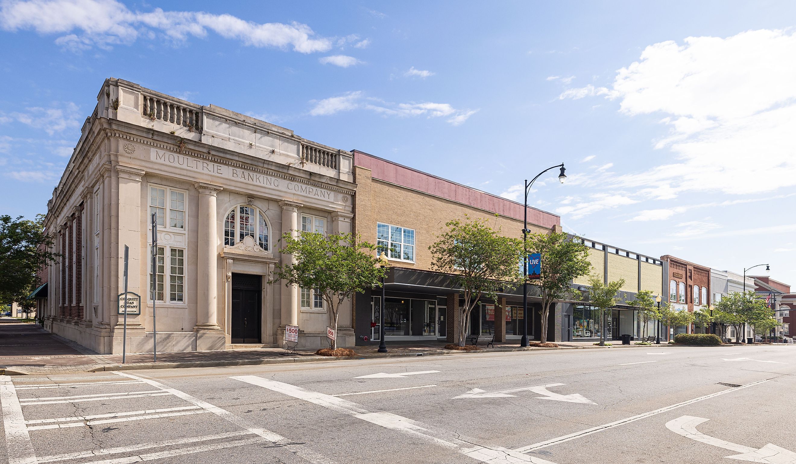 The old business district on Central Avenue in Moultrie. Editorial credit: Roberto Galan / Shutterstock.com