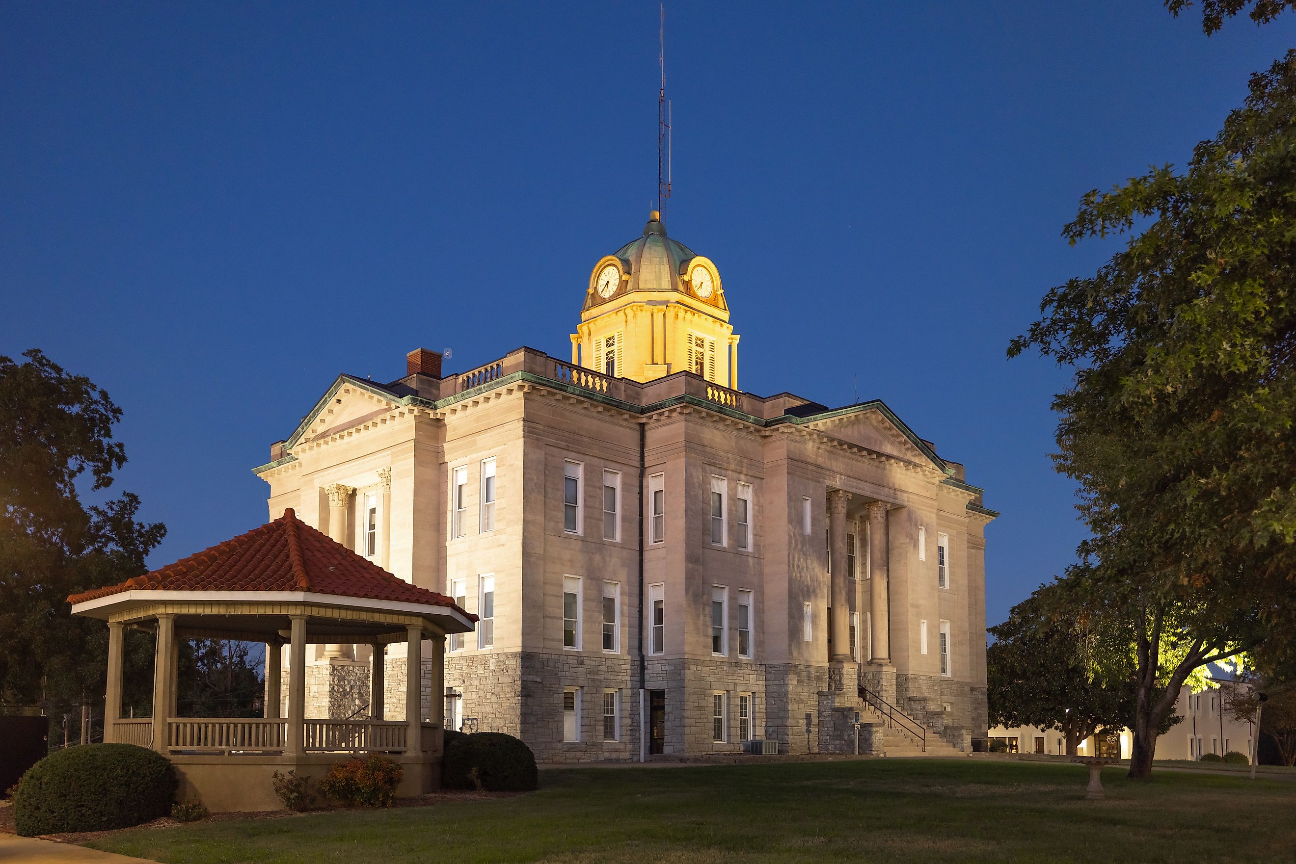 Cape Girardeau County Courthouse in Jackson, Missouri. Editorial credit: Roberto Galan / Shutterstock.com