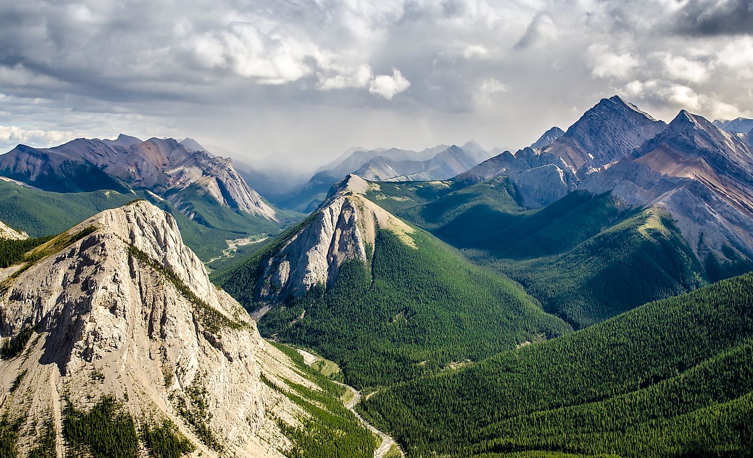 Major Geographical Features That Shape The Climate Of Canada WorldAtlas