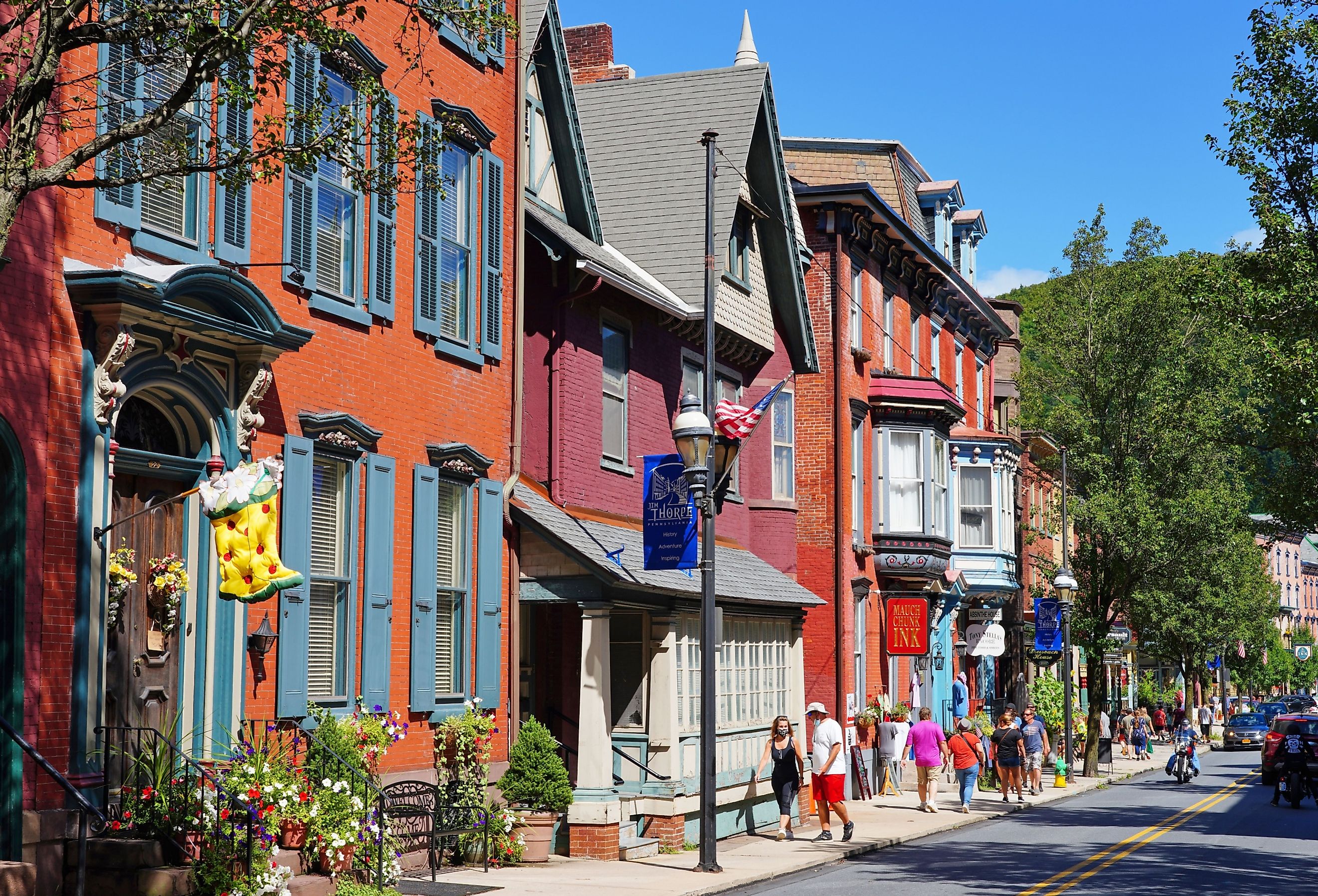 View of the historic town of Jim Thorpe (formerly Mauch Chunk) in the Lehigh Valley. Image credit EQRoy via Shutterstock.