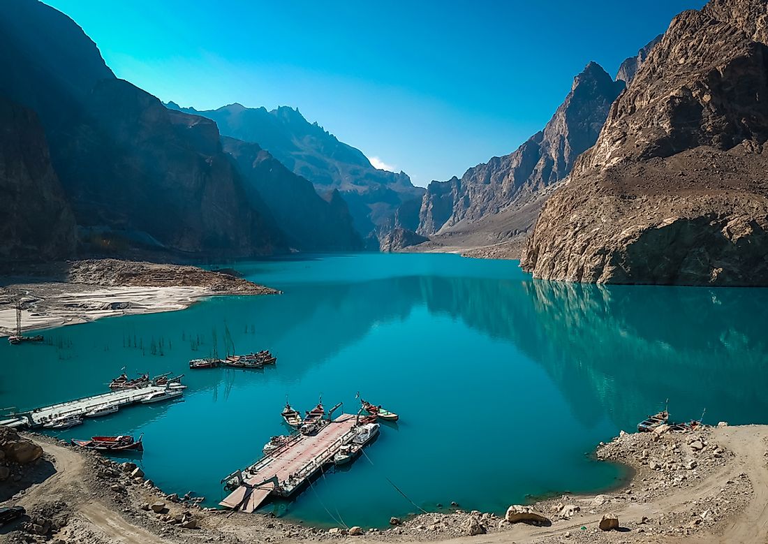 Озеро аттобат Пакистан