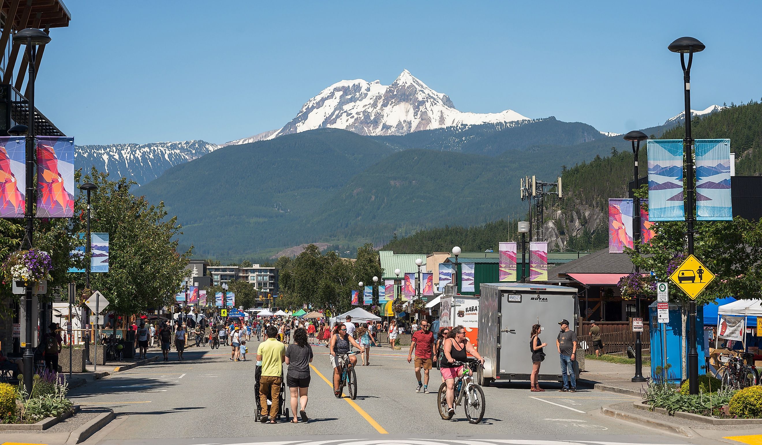 Downtown Squamish BC with Cleveland Avenue closed off for a street market. Editorial credit: David Buzzard / Shutterstock.com