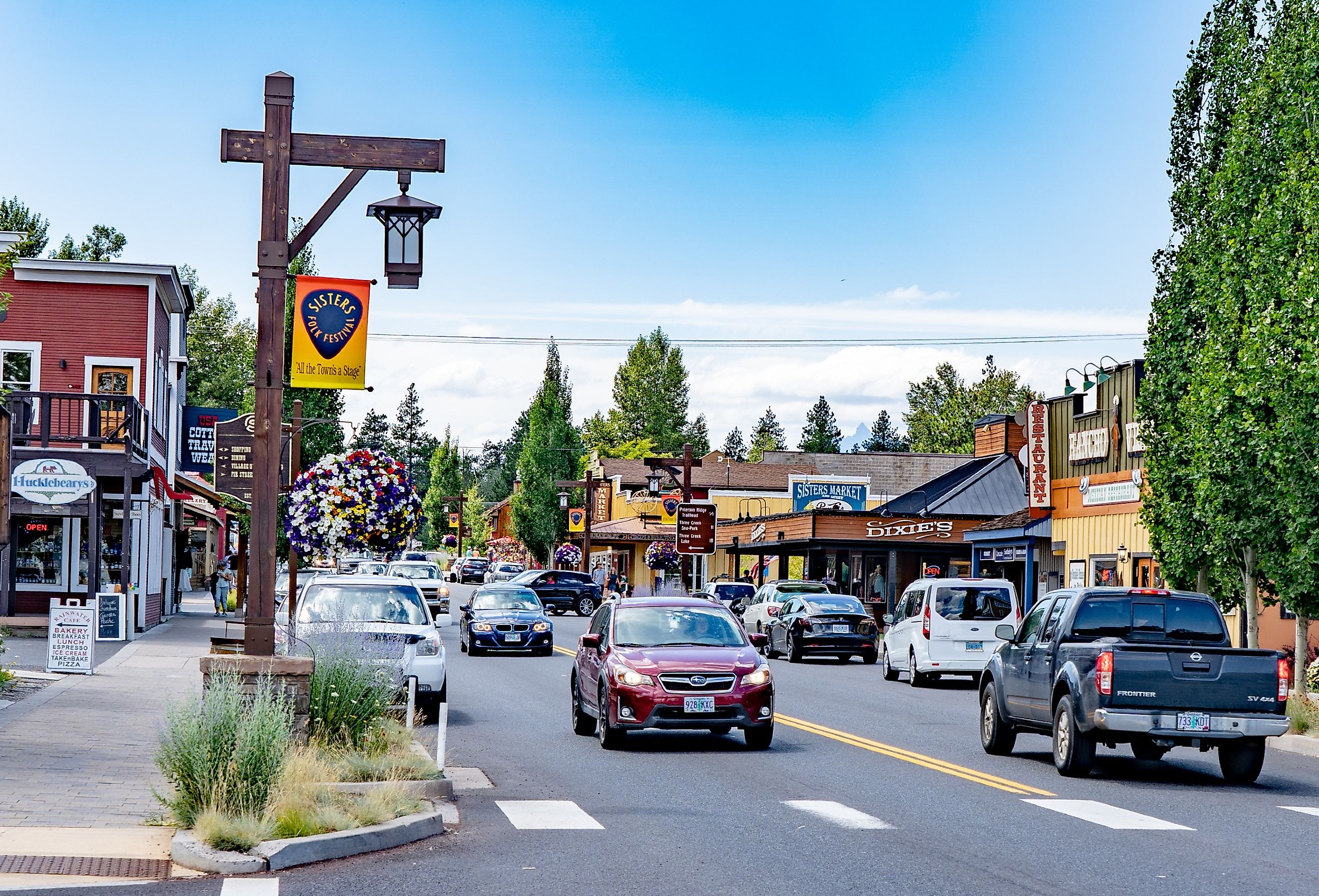 Downtown Sisters, Oregon. Editorial credit: Bob Pool / Shutterstock.com.