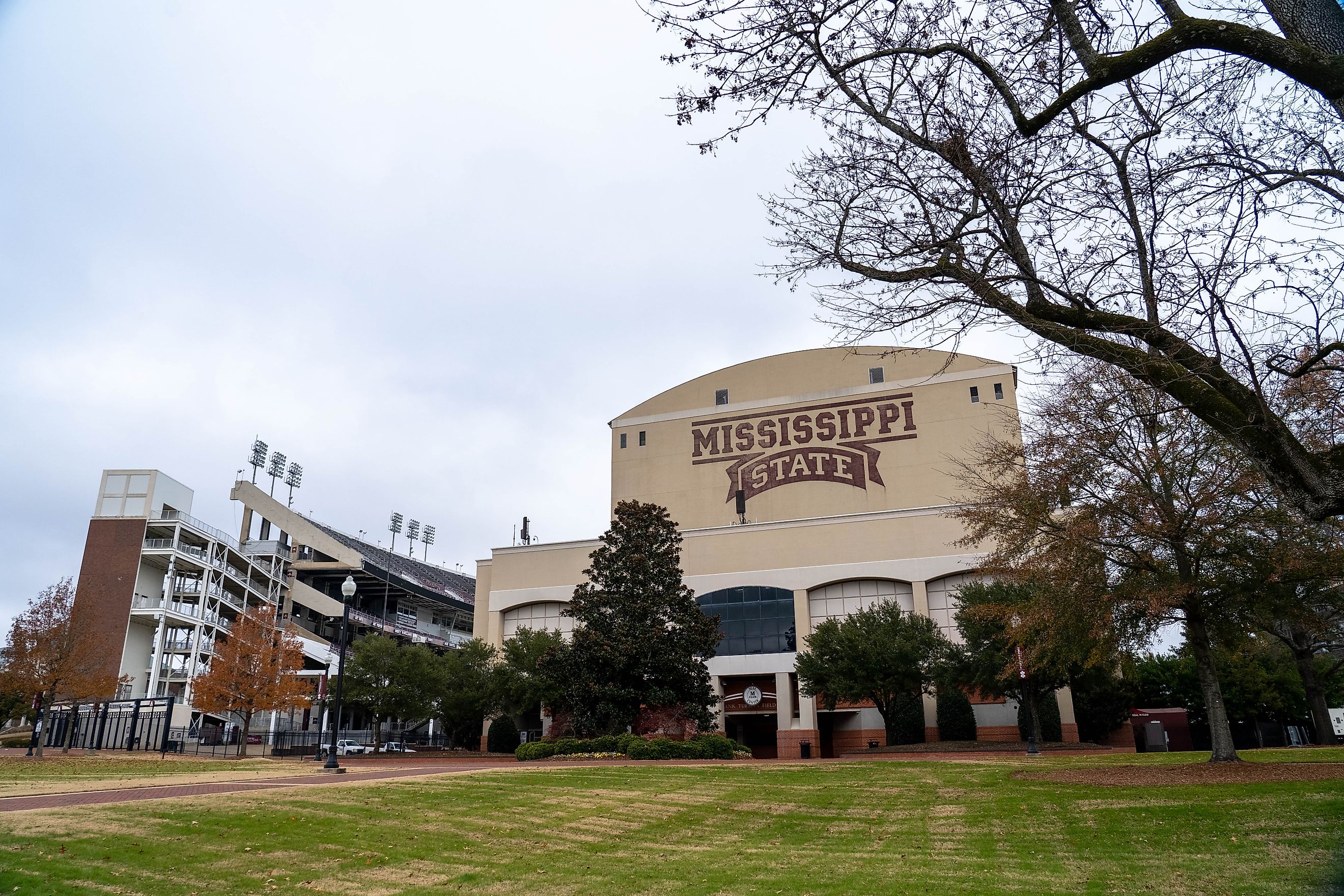 The Mississippi State University Campus in Starkville, Mississippi. Editorial credit: Stephen Reeves / Shutterstock.com