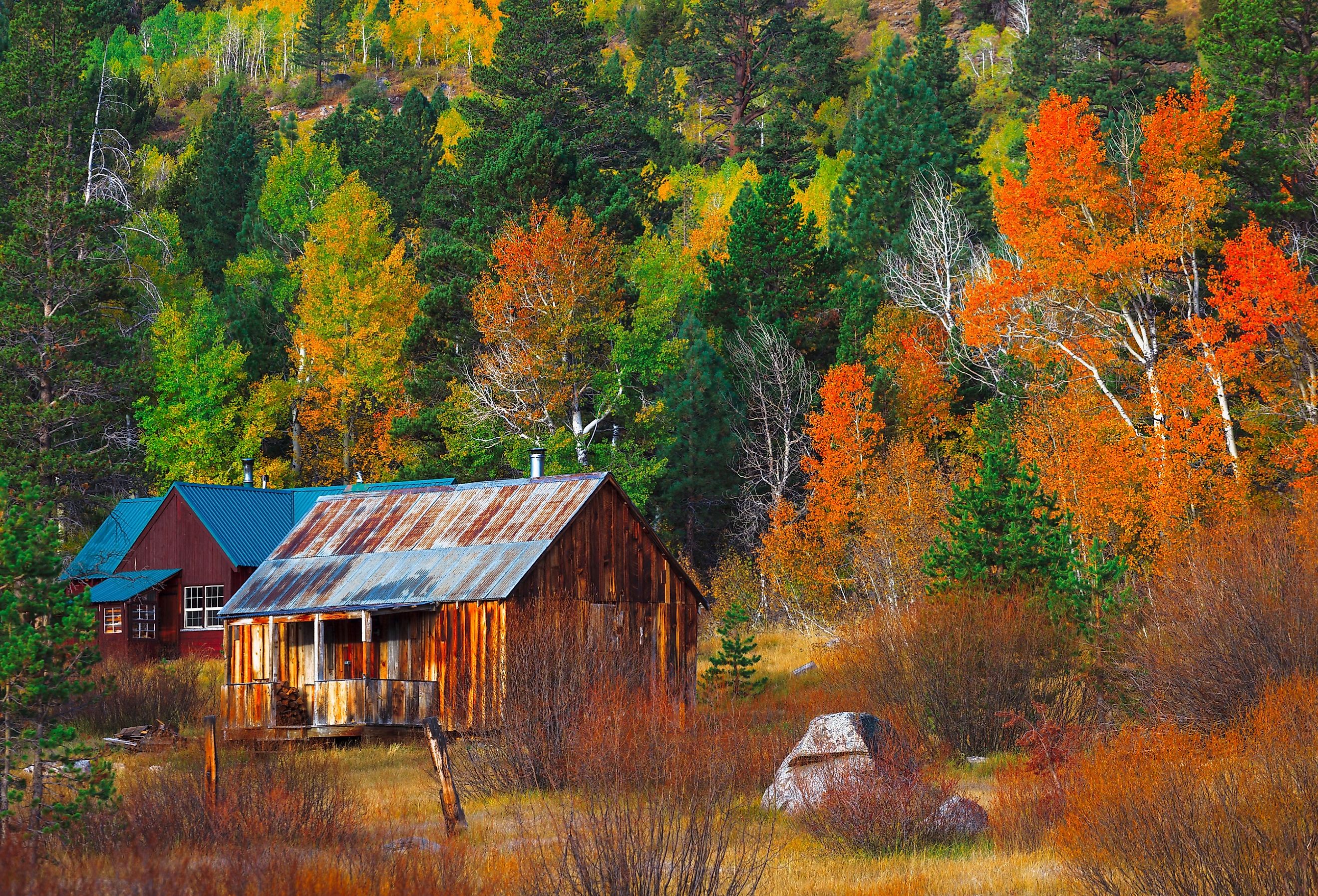 Autumn colors and old barn in Hope Valley, California.