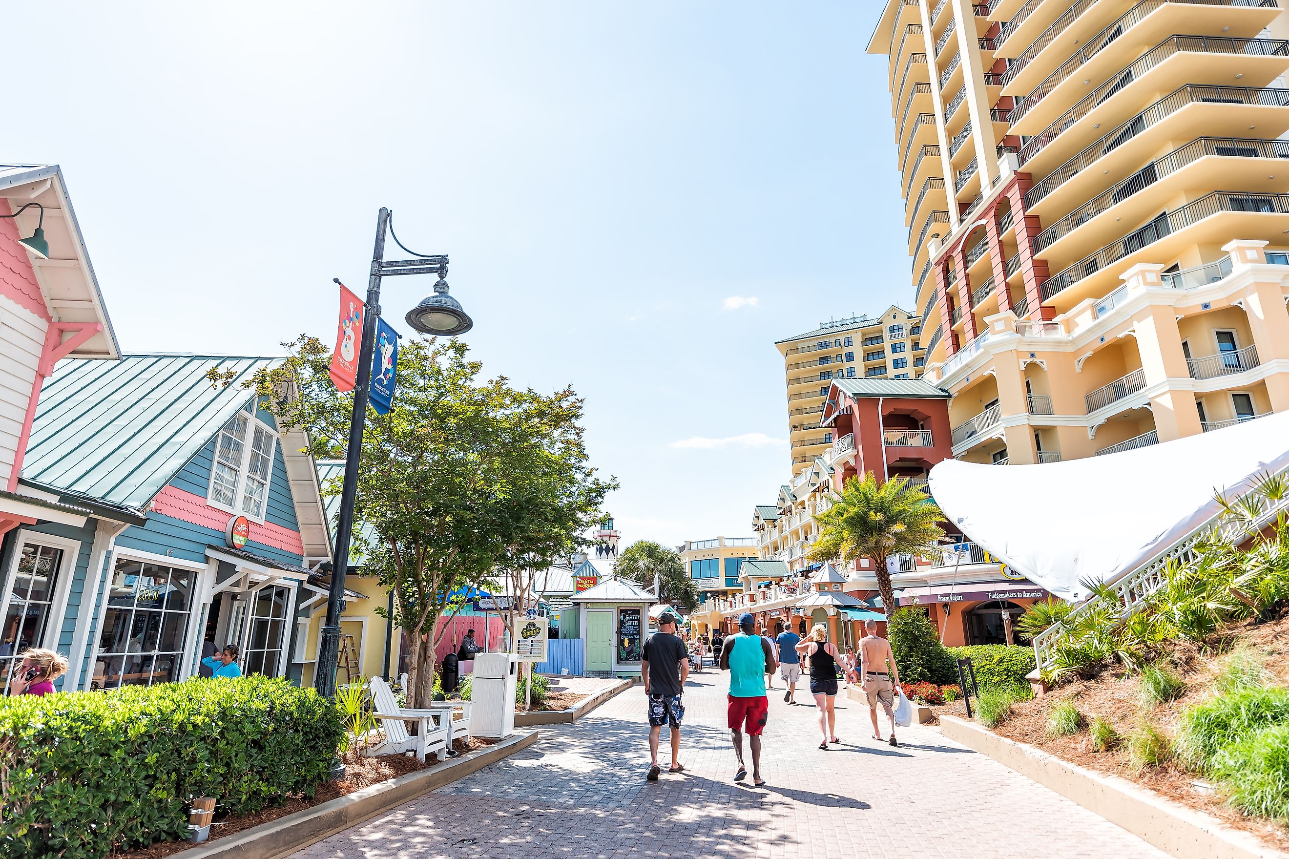 These 8 Towns on Florida's Emerald Coast Have Bustling Main Streets ...