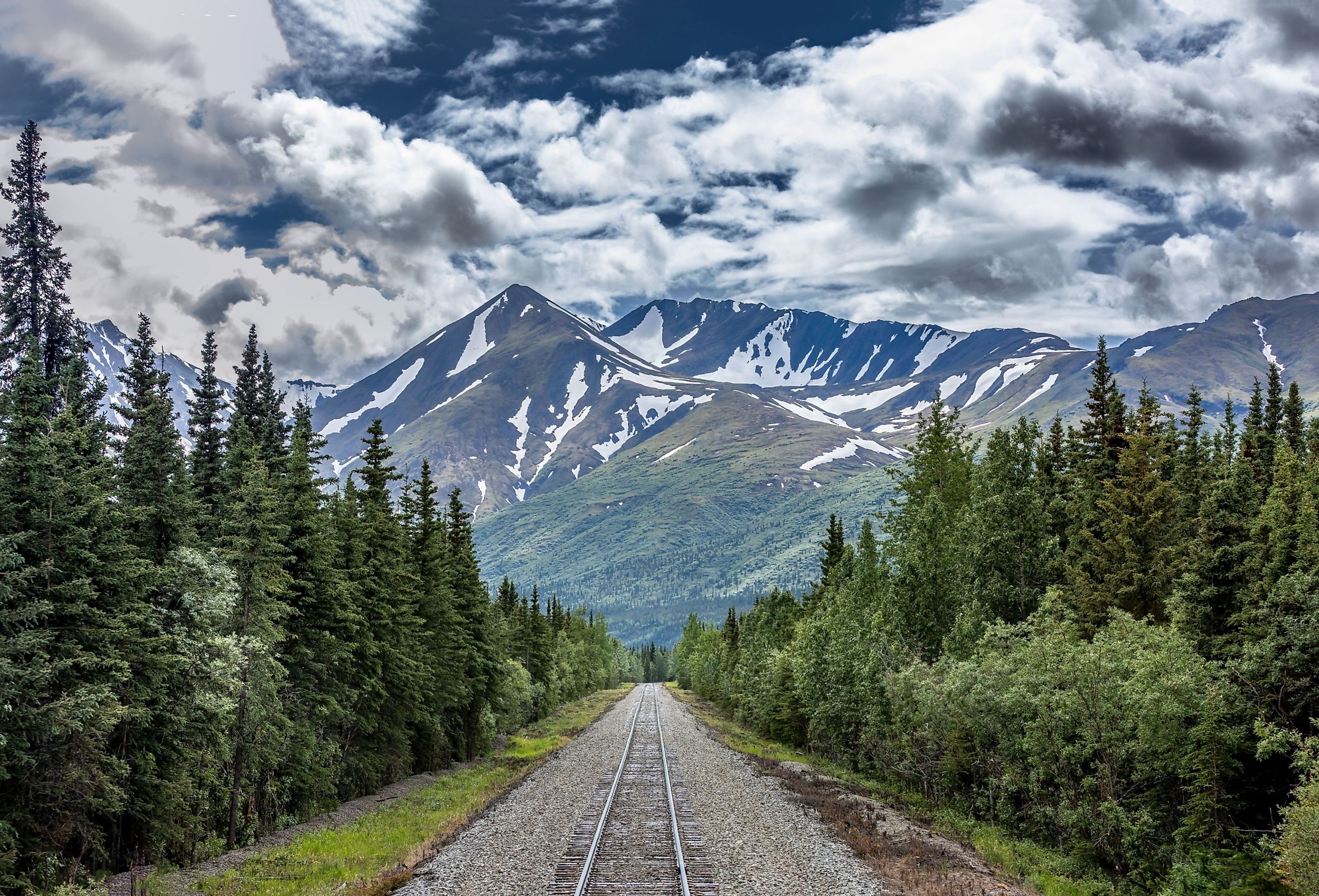 Railroad to Denali National Park, Alaska with its impressive mountains