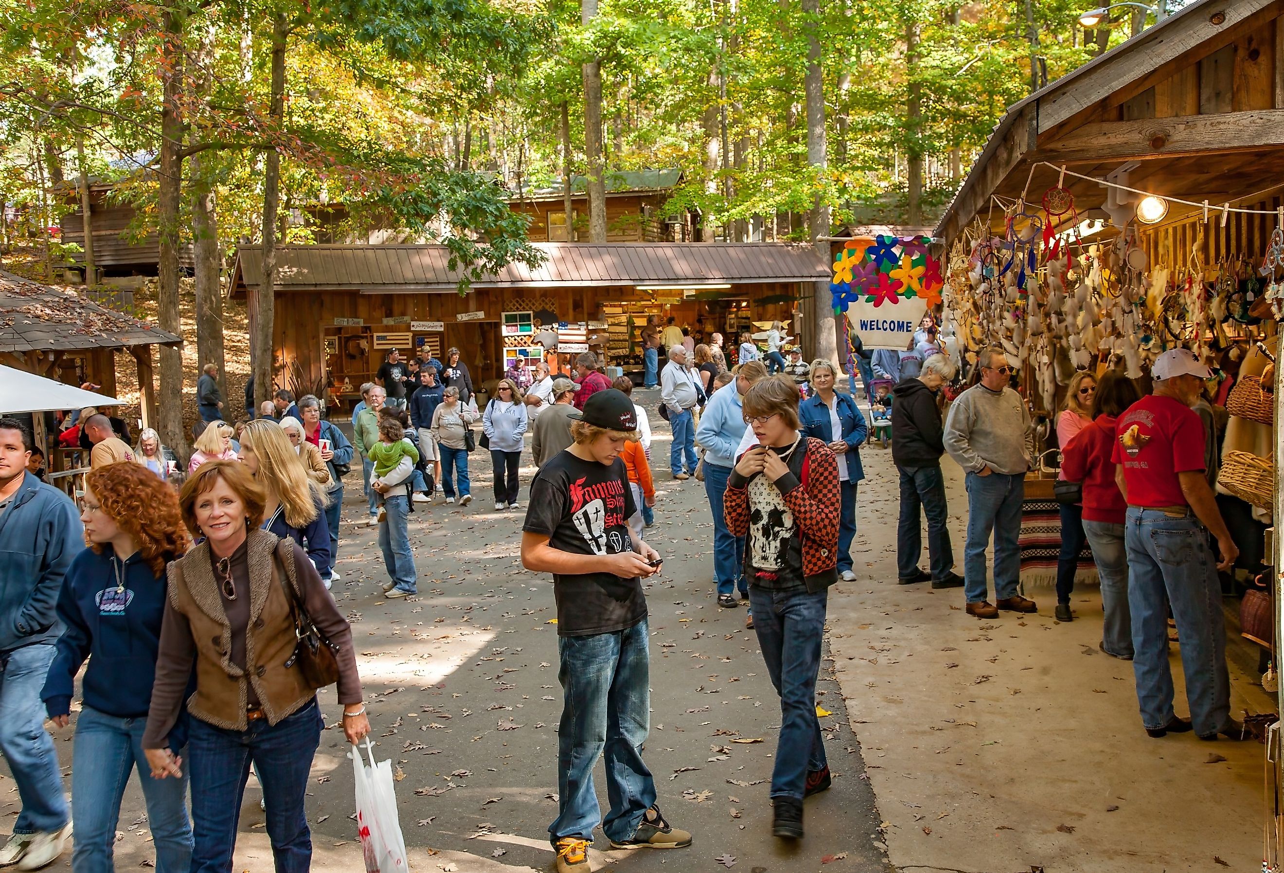 People enjoying the Georgia Mountain fair in Hiawassee, Georgia in the fall. Image credit Bob Pool via Shutterstock