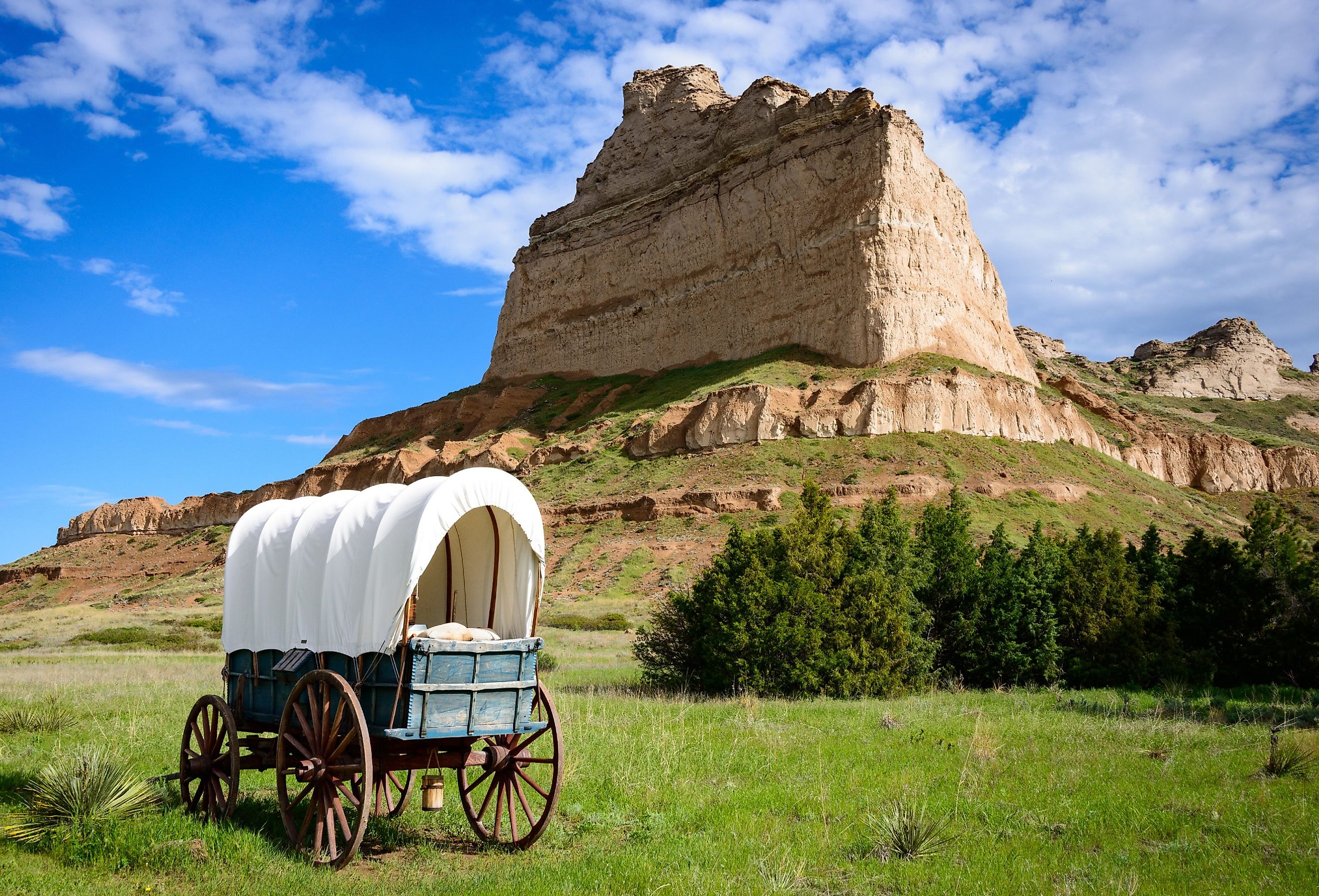 Scotts Bluff National Monument in Nebraska with a wagon.