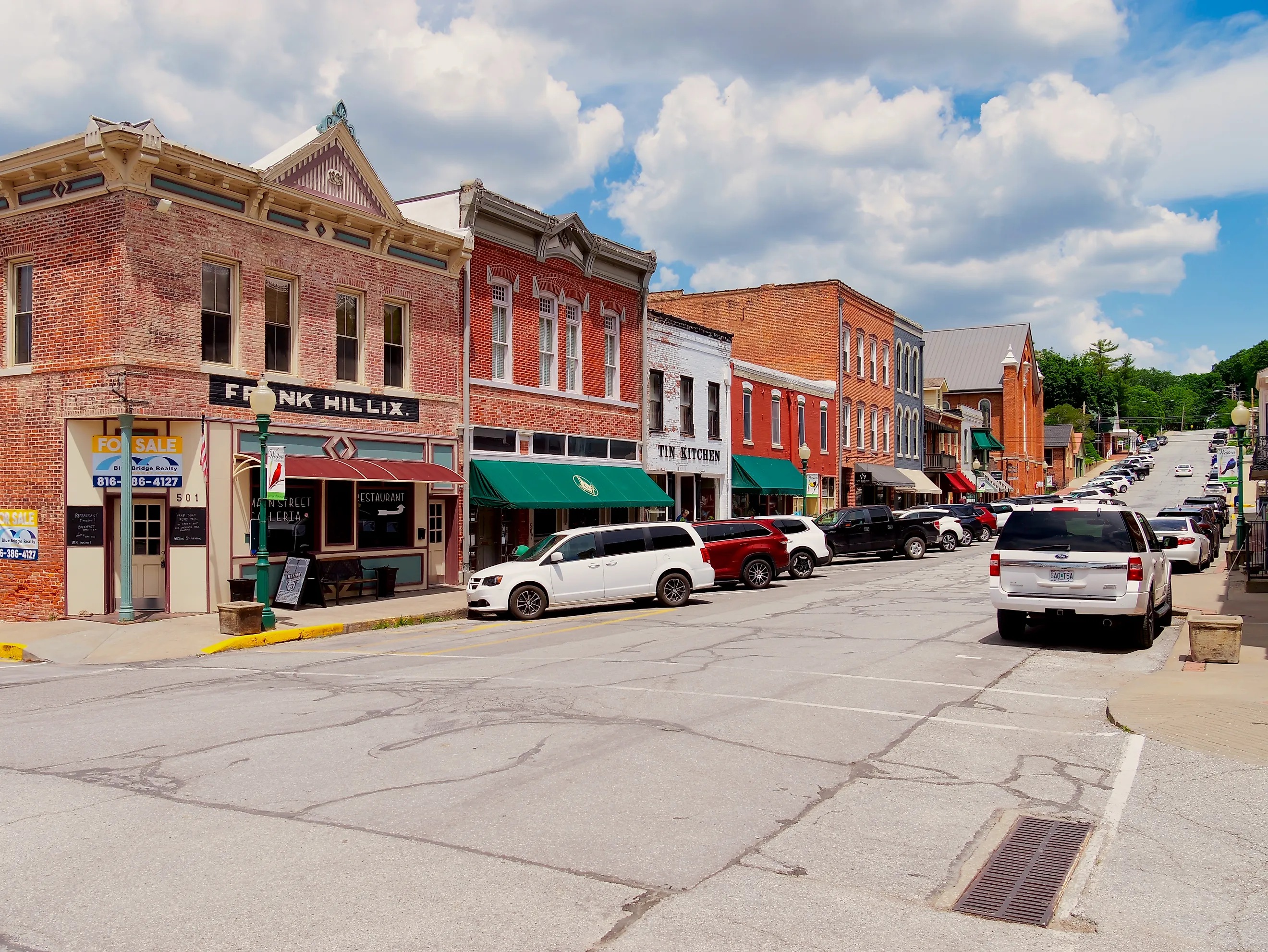 Main Street in downtown Weston, Missouri. Editorial credit: Matt Fowler KC / Shutterstock.com.