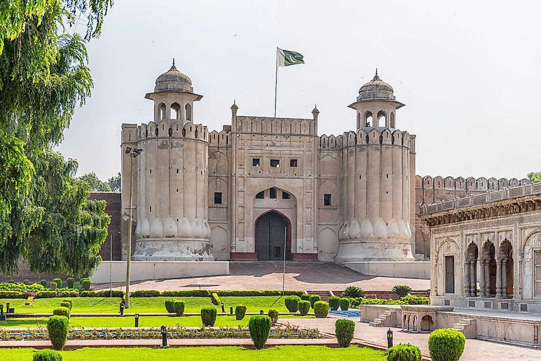 Famous Places Of Lahore Fort