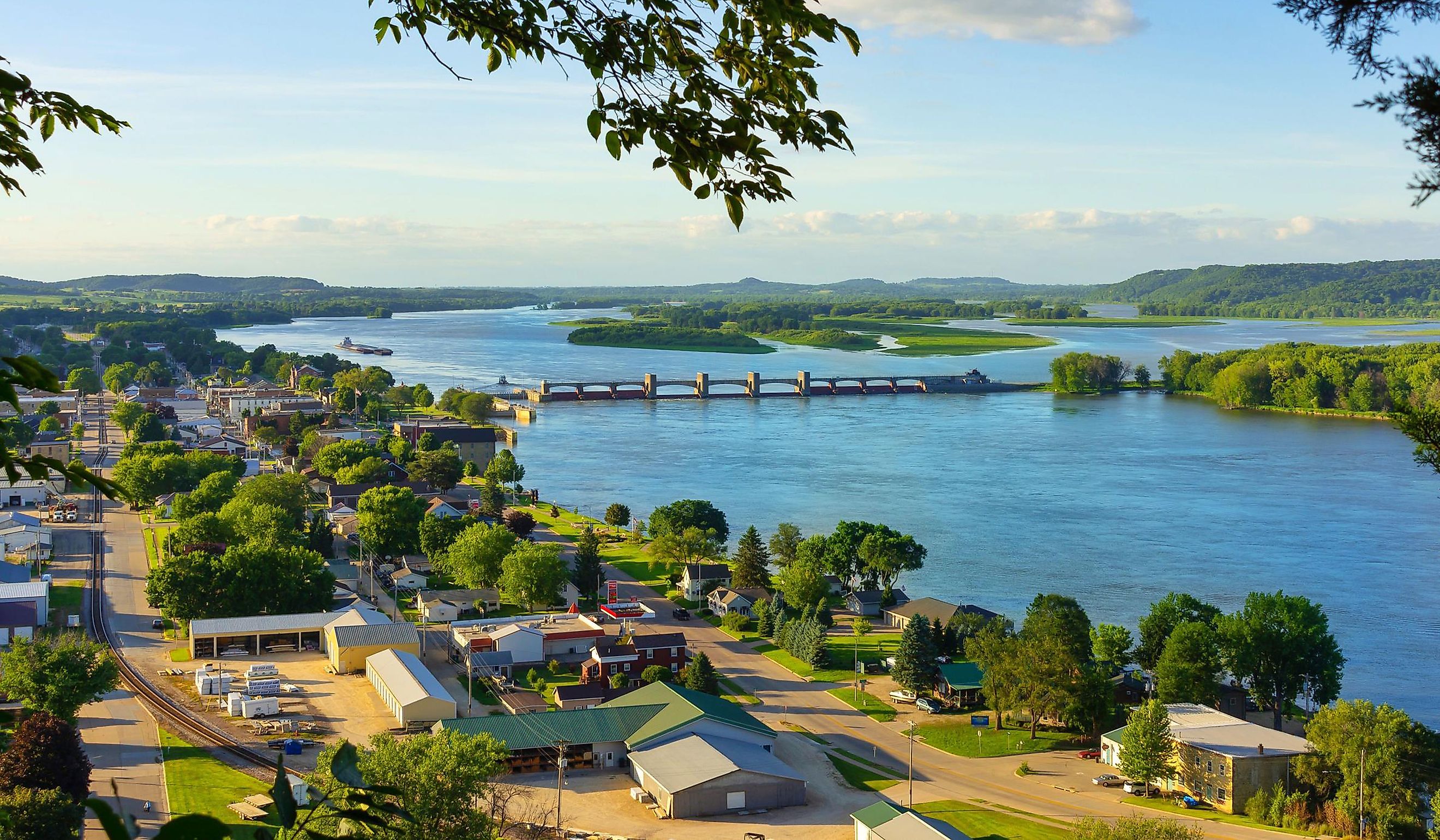 The town of Bellevue and the Mississippi River on a Summer afternoon in Iowa.