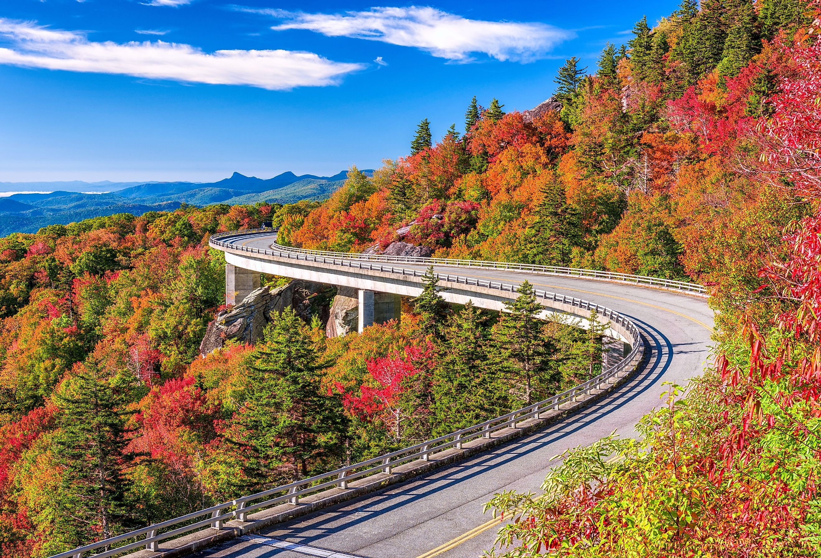 Linn Cove Viaduct, Grandfather Mountain, North Carolina, near Boone.