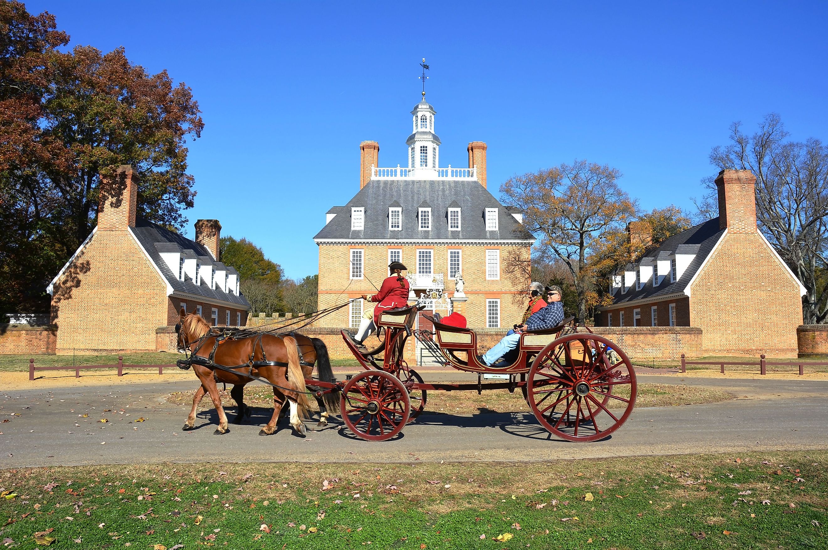 The Governors Palace in Colonial Williamsburg, Virginia. Editorial credit: StacieStauffSmith Photos / Shutterstock.com.