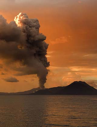 Papua New Guinea Landforms and Land Statistics